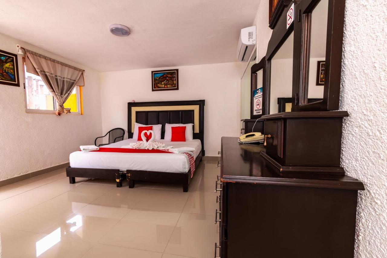 Hotel Hacienda Ixtlan Cozumel Esterno foto